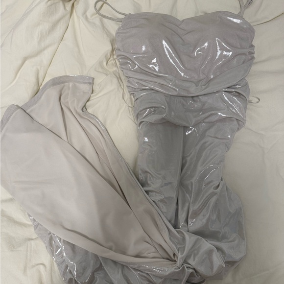 GOING OUT DRESSES - Picture 9 of 13